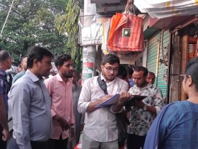 ডোমারে ৬৬ কেজি নিষিদ্ধ পলিথিন জব্দ, দুই প্রতিষ্ঠানকে ১৩ হাজার টাকা জরিমানা